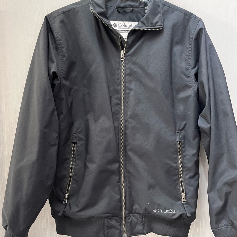Columbia Men's Black Fleece-Lined  3 Season Windbreaker/Waterproof Coat- size M